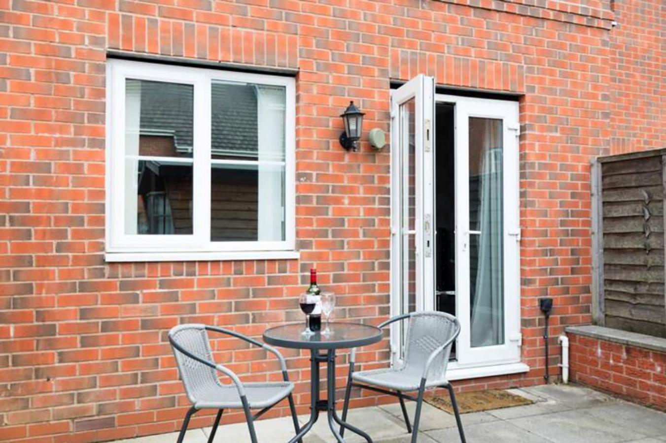 Walsall Group Accommodation Exterior foto